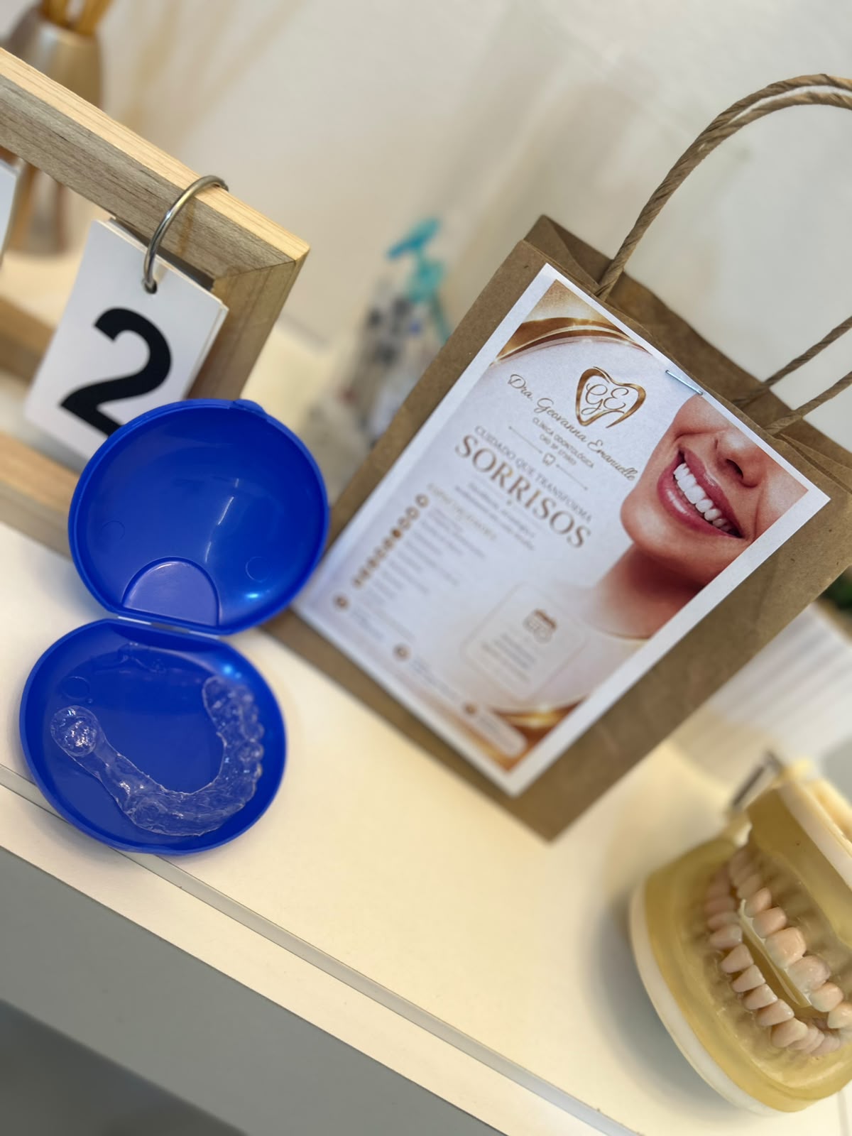 Kit de clareamento dental da clínica